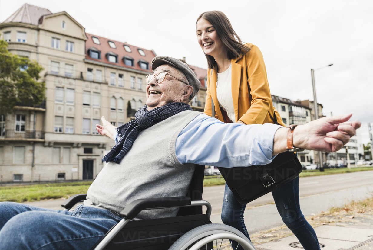 How Wheelchairs Help Improve Mobility and Quality of Life for the Elderly
